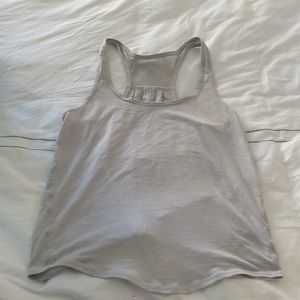 Lululemon tank size 2